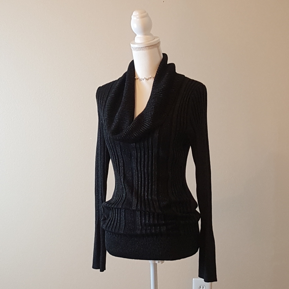 NWOT Black and Gold Turtle neck